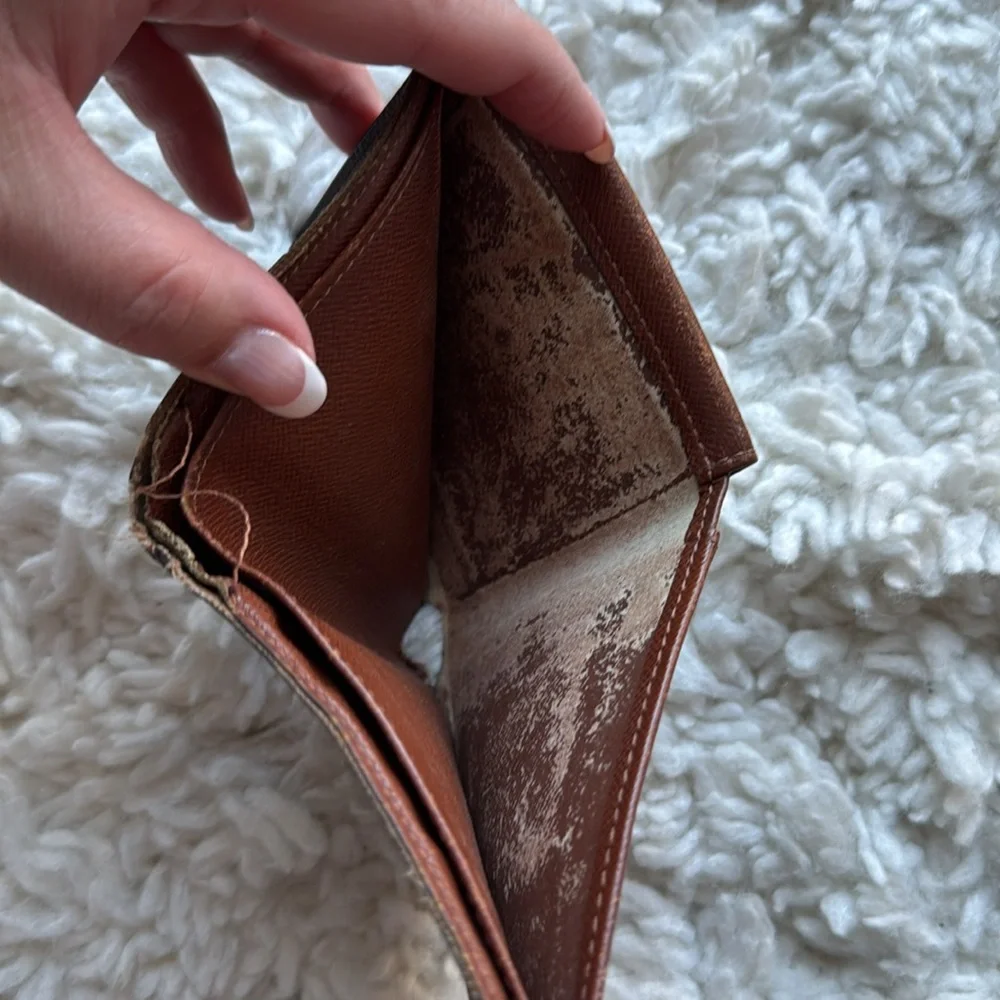 Louis Vuitton‎ Monogram Bifold Wallet